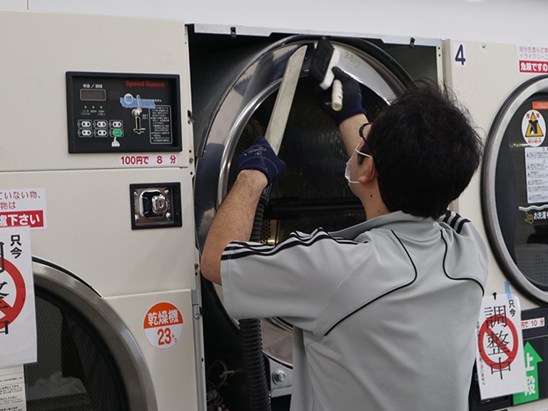 洗濯機器の修理・点検スタッフ（大阪府）を募集しております